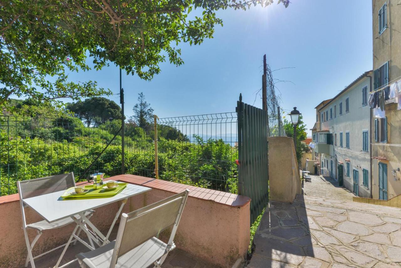 Casa Vacanze Iose Rio Marina Luaran gambar
